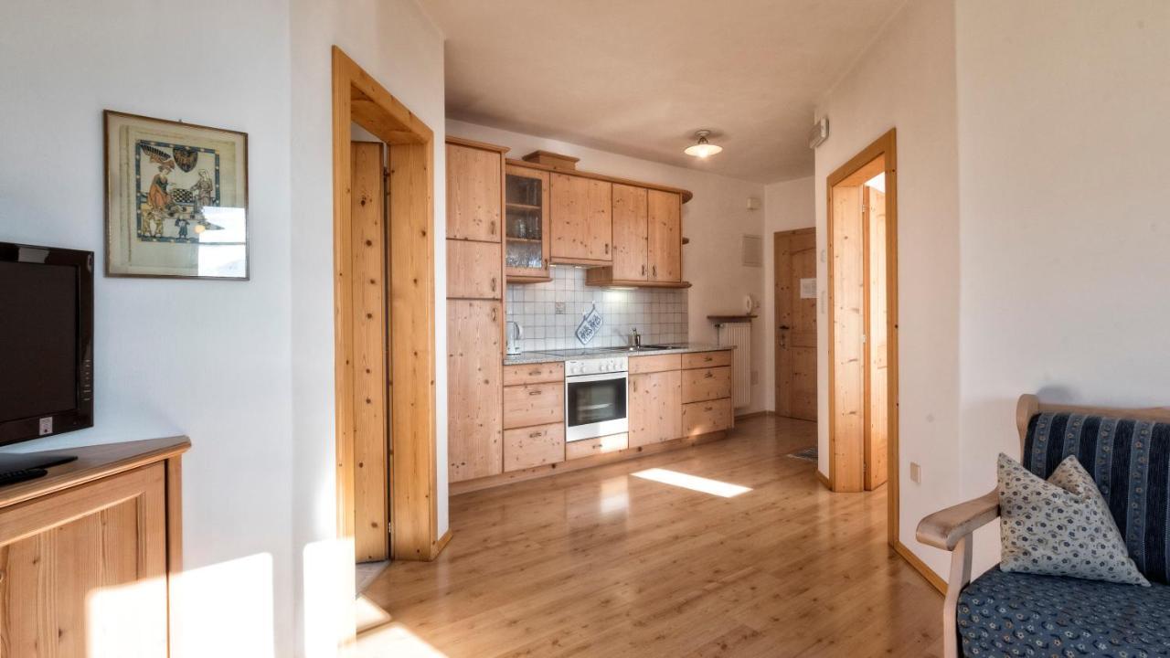 Hofer Am Bach Villa Лагундо Екстериор снимка