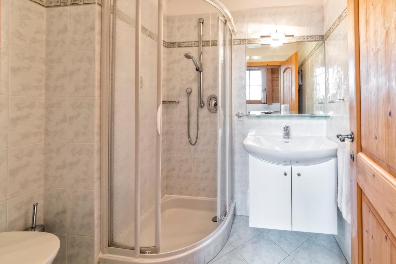 Hofer Am Bach Villa Лагундо Екстериор снимка